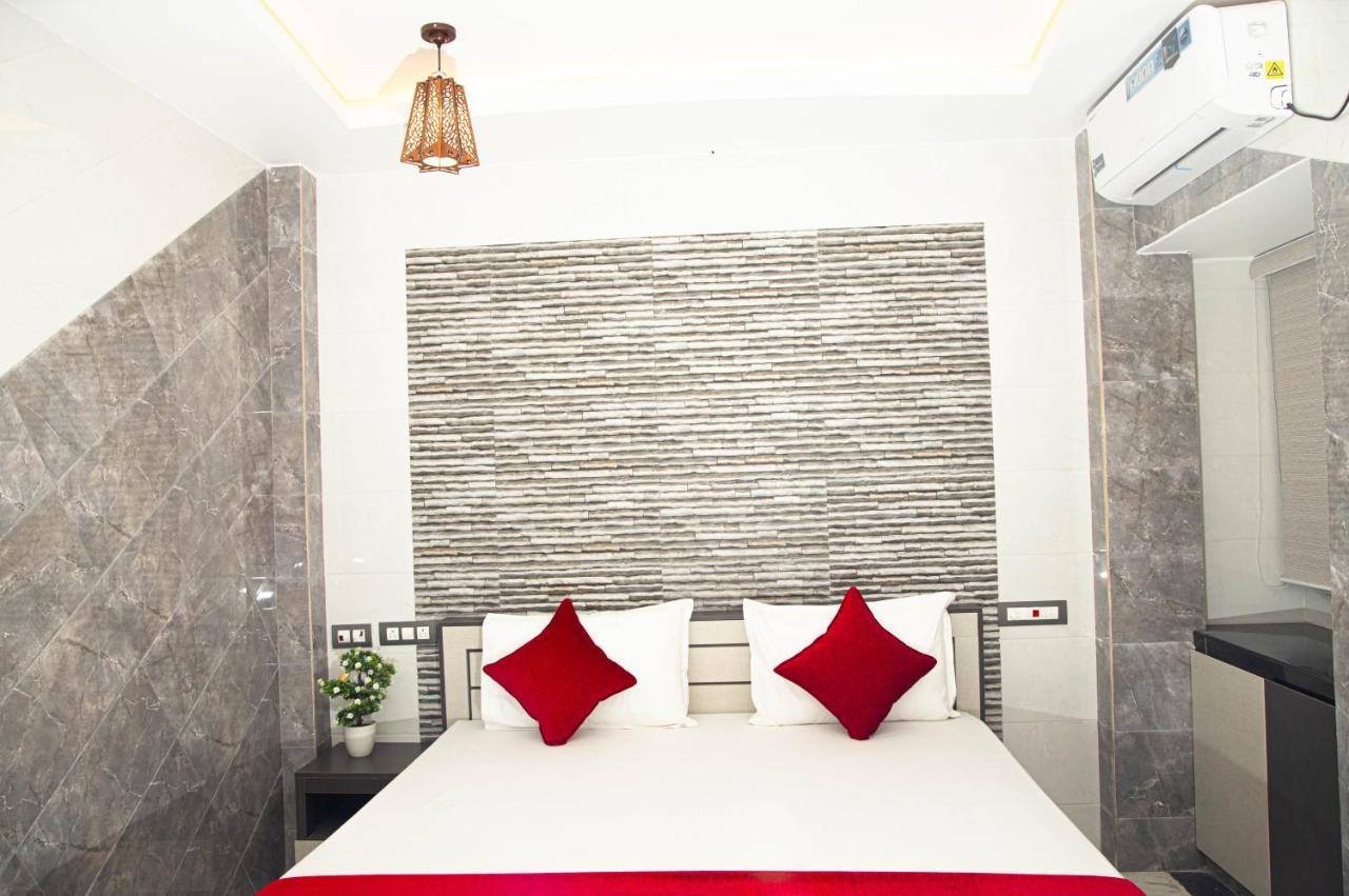 Hotel Ganesh Palace Rāmeswaram Esterno foto