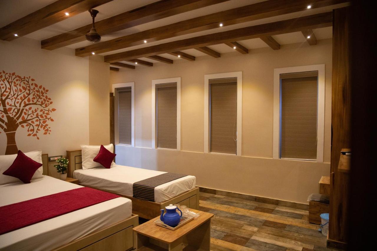 Hotel Ganesh Palace Rāmeswaram Esterno foto